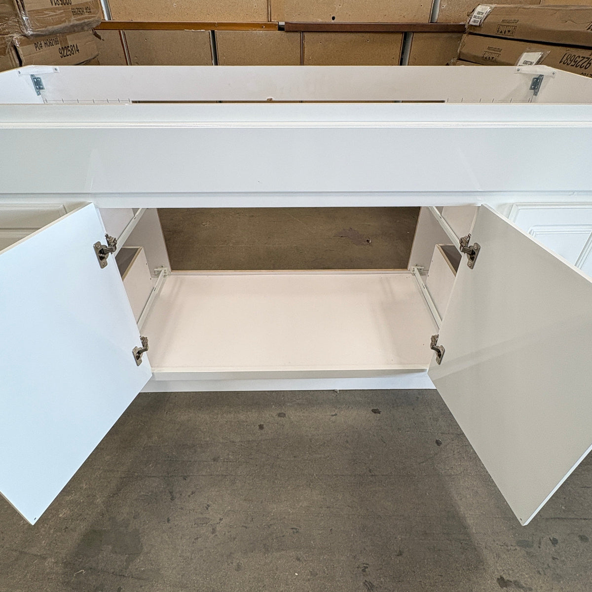 Alaskan White Vanity 60"
