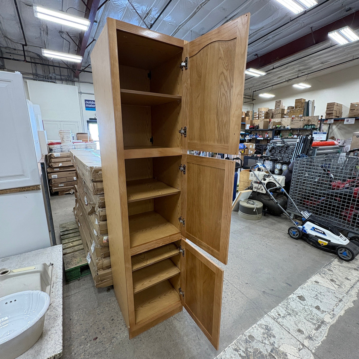 GDM Habitat for Humanity ReStore Cascade Oak Linen Cabinet