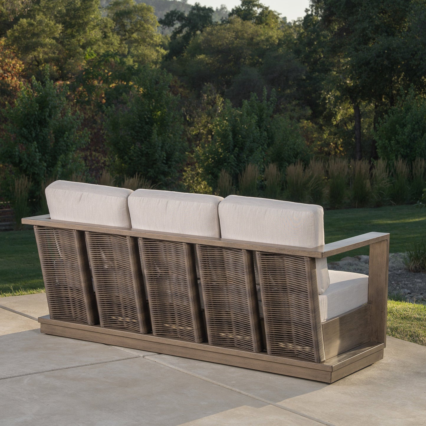 SunVilla 4 Pc Metal Patio Set TRUE