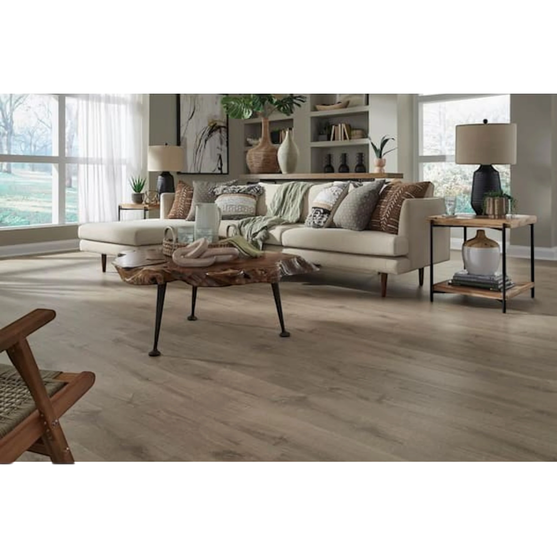 Blanched Oak Hybrid Resilient