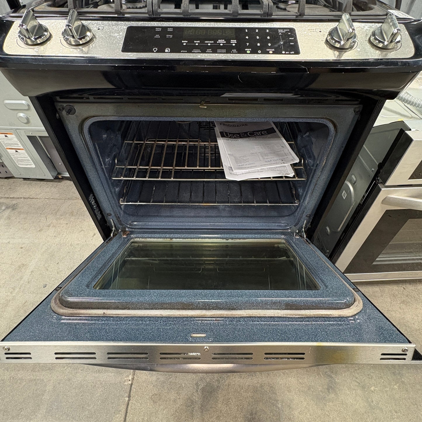 Frigidaire Gas Range