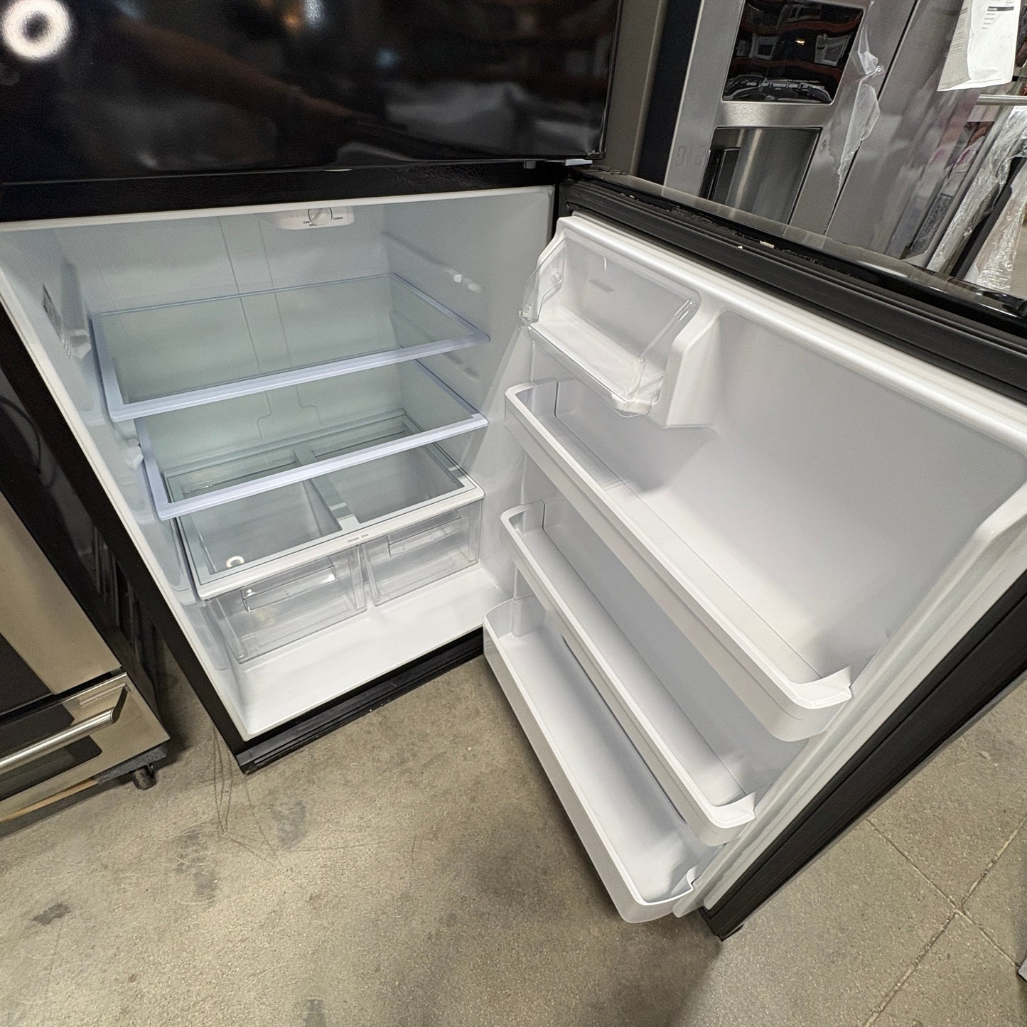 GE Black-Top Freezer Fridge FALSE no-image