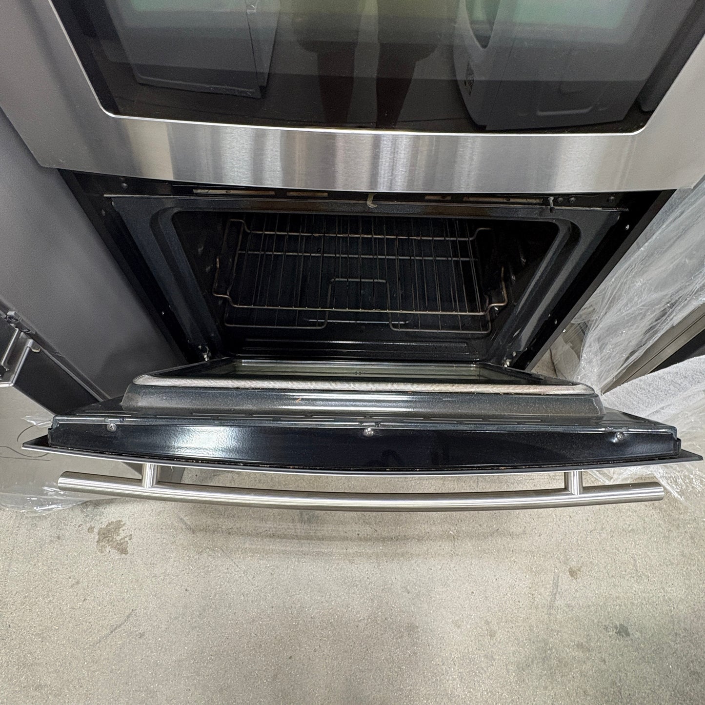 Jenn-Air Double Wall Oven FALSE