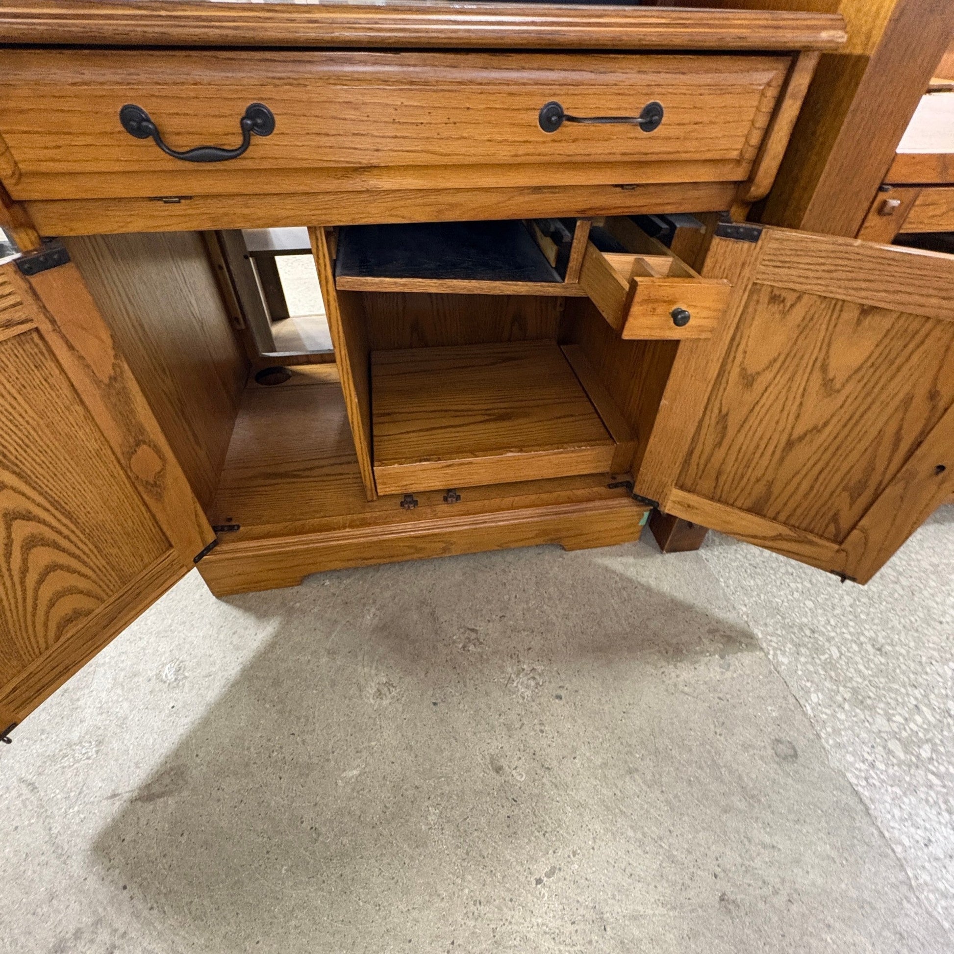 Oak Cabinet w/ Pull-Out Shelf