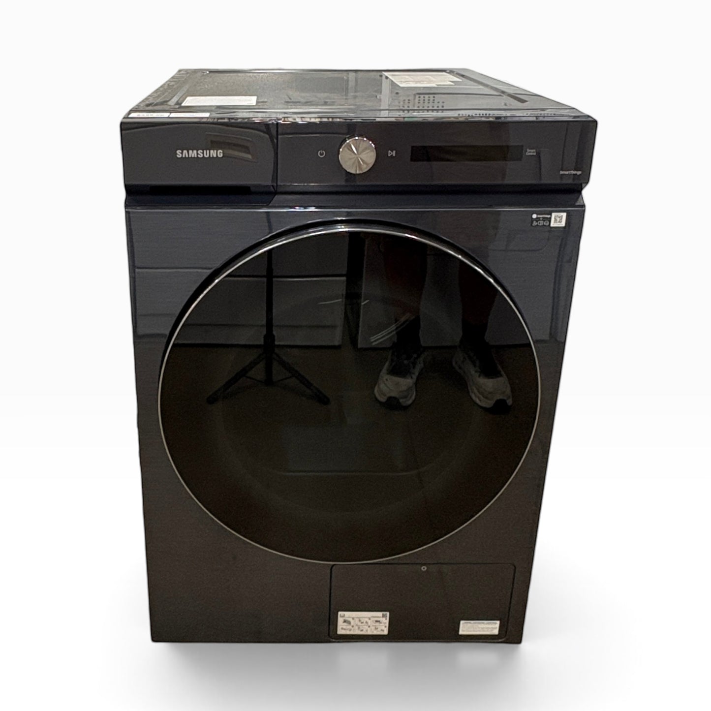 GDM Habitat for Humanity ReStore Samsung front load washing machine in black with a large circular glass door