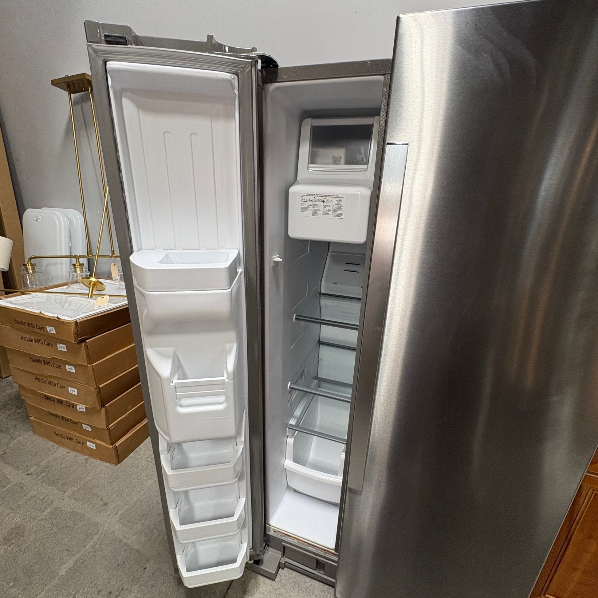 Whirlpool Side by Side Refrigerator with Water and Ice Dispenser