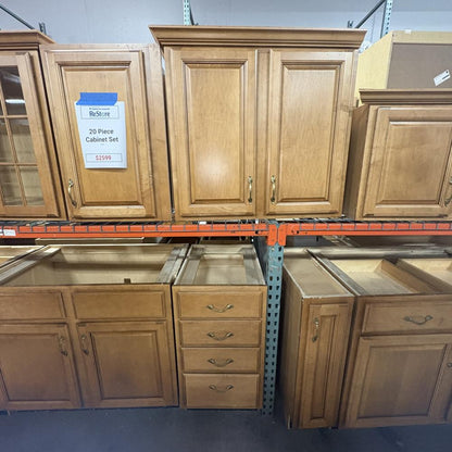 KraftMaid 20-Pc Cabinet Set FALSE