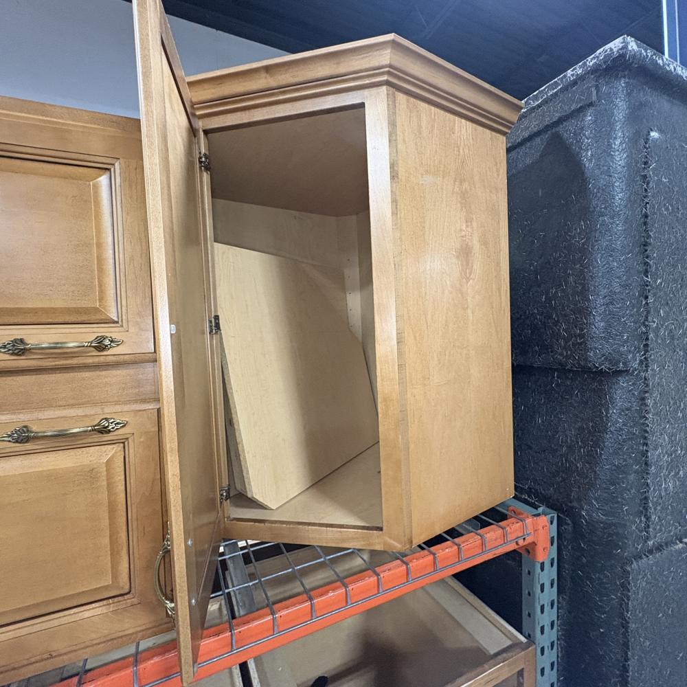 KraftMaid 20-Pc Cabinet Set FALSE