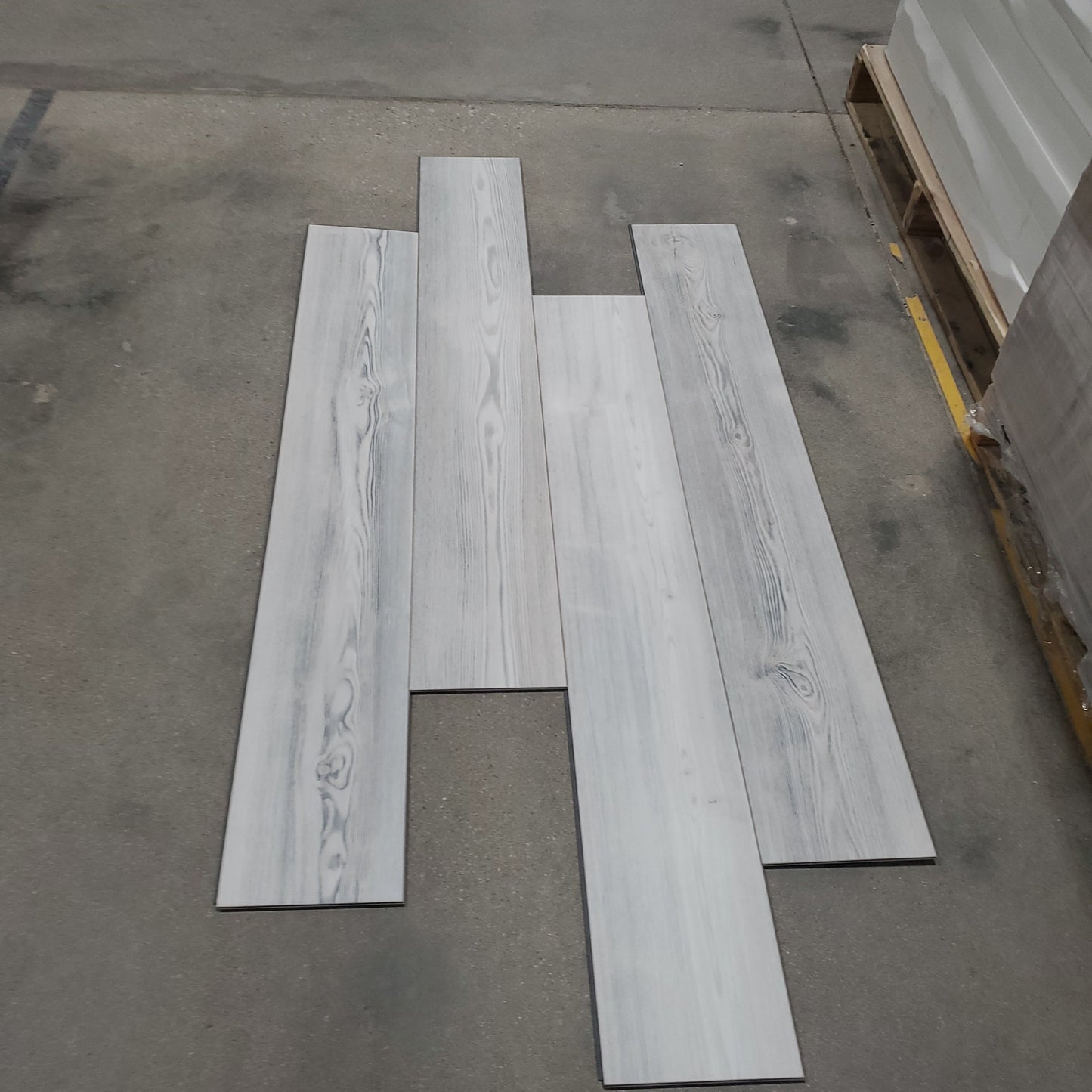 SPC Vinyl Plank - Getaway Gray - 17.32 sq ft SPC Vinyl Plank Flooring